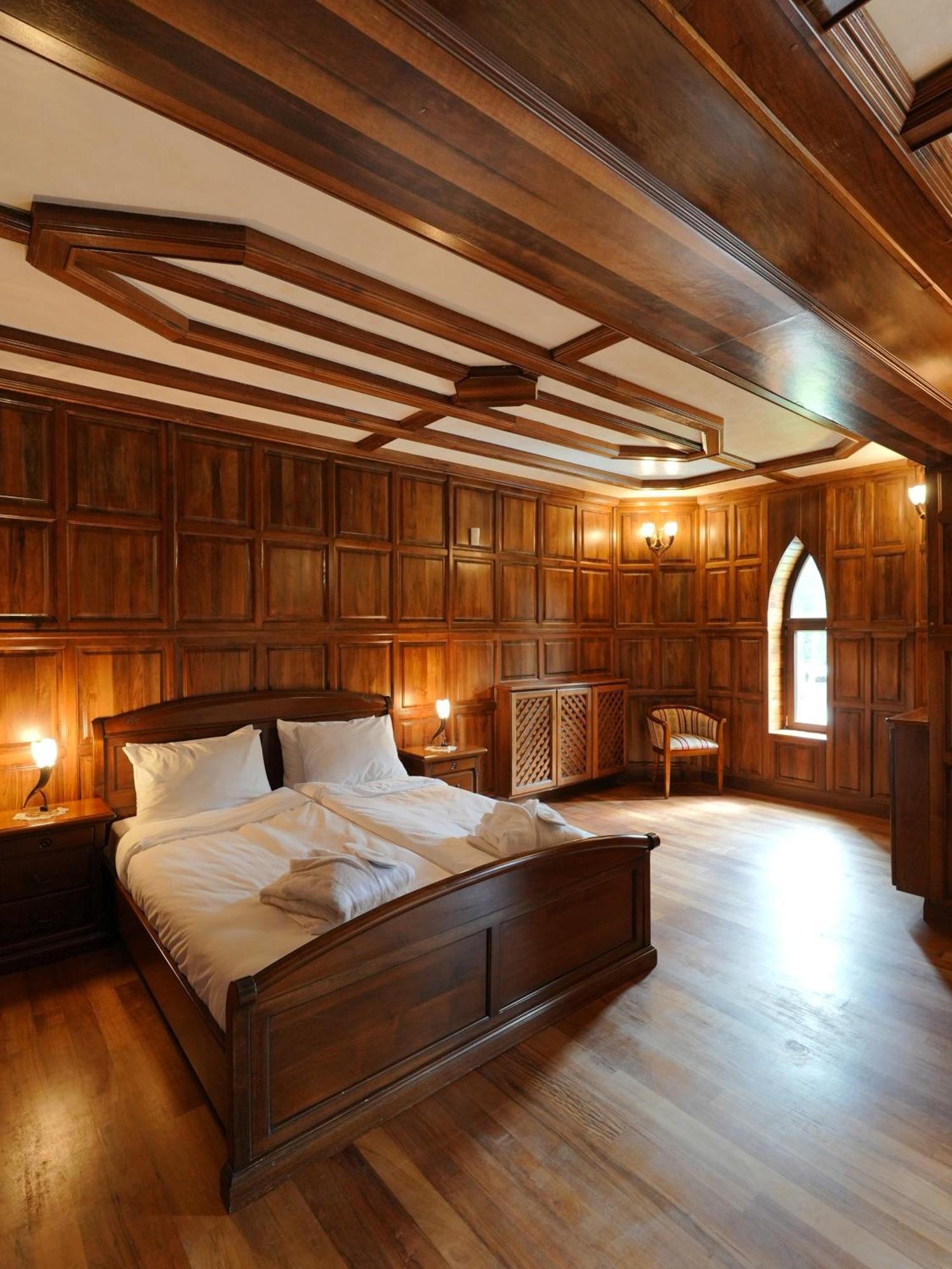The Castle - Your Unique Way Of Retreat 보로베츠 외부 사진
