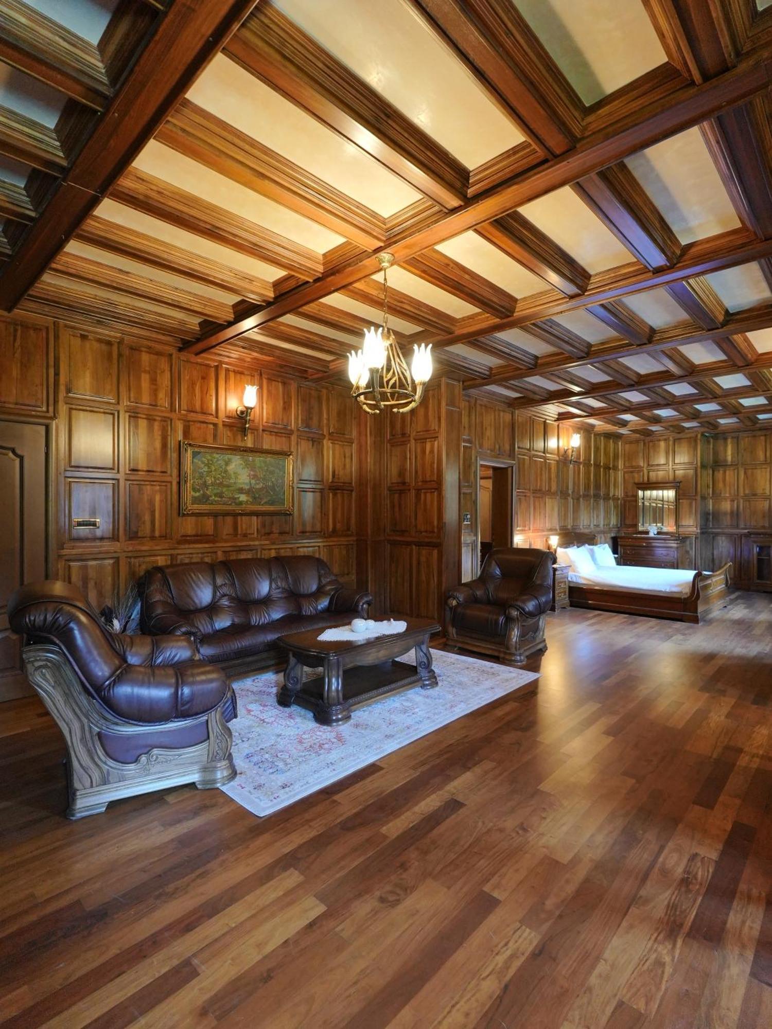The Castle - Your Unique Way Of Retreat 보로베츠 외부 사진