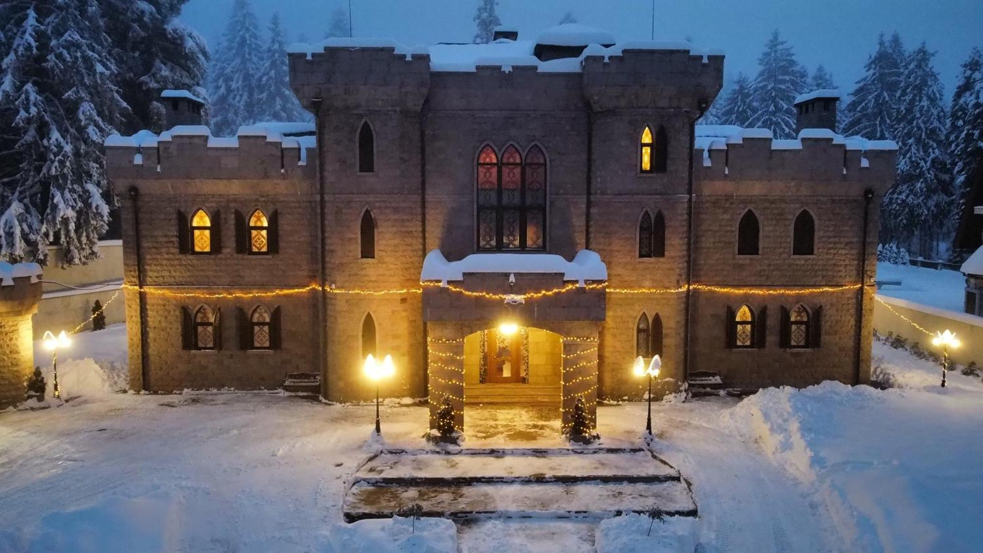 The Castle - Your Unique Way Of Retreat 보로베츠 외부 사진